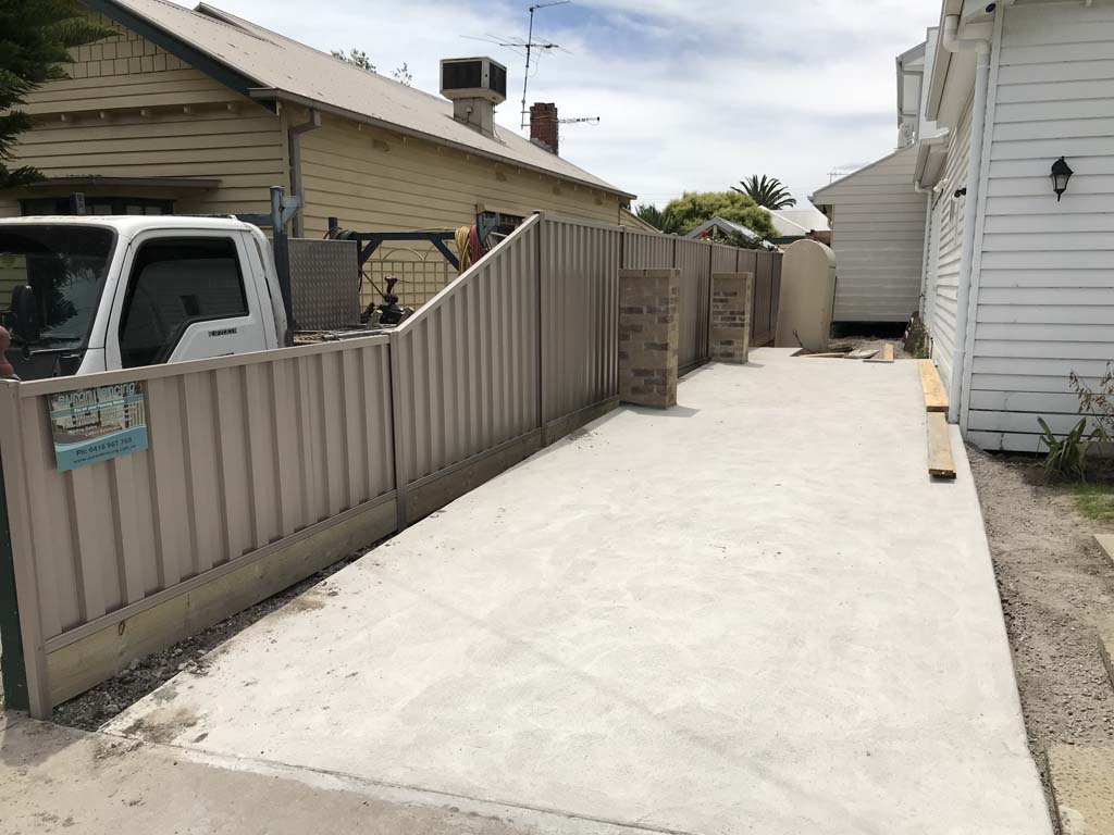 Colorbond fence riversand preston