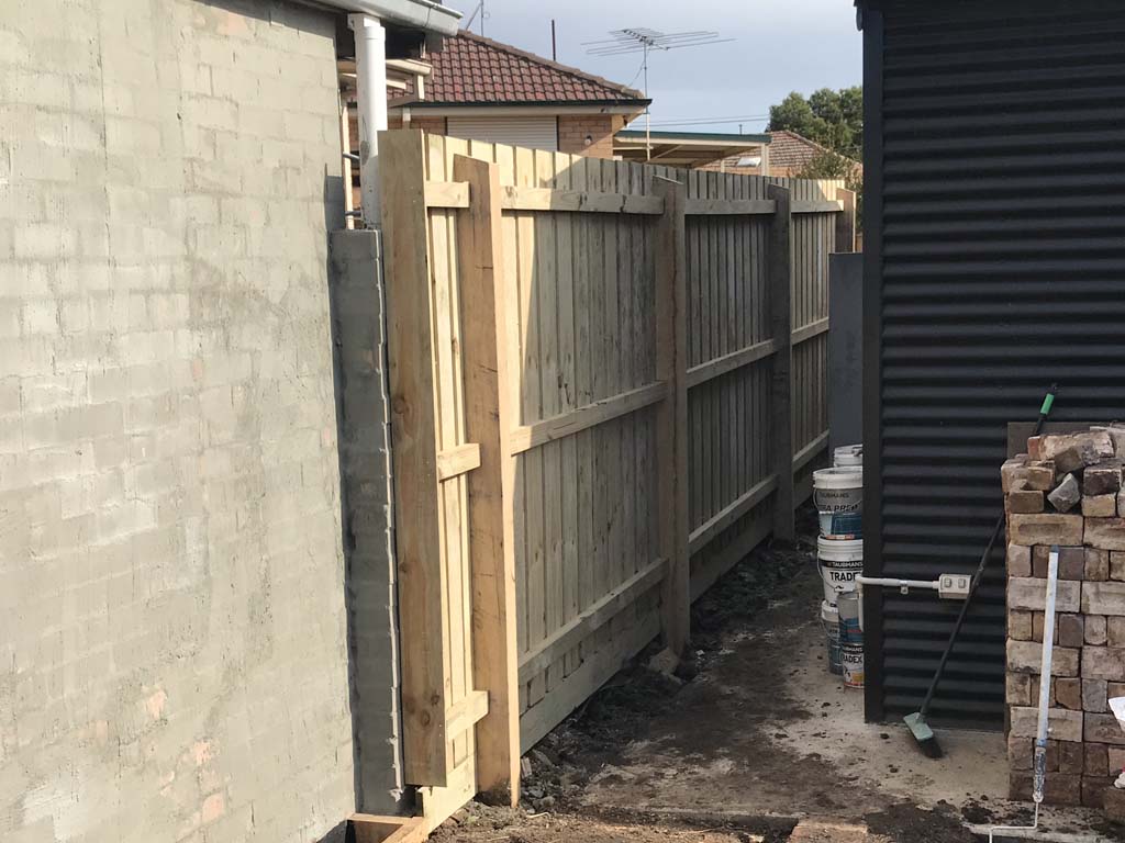 Paling back fences
