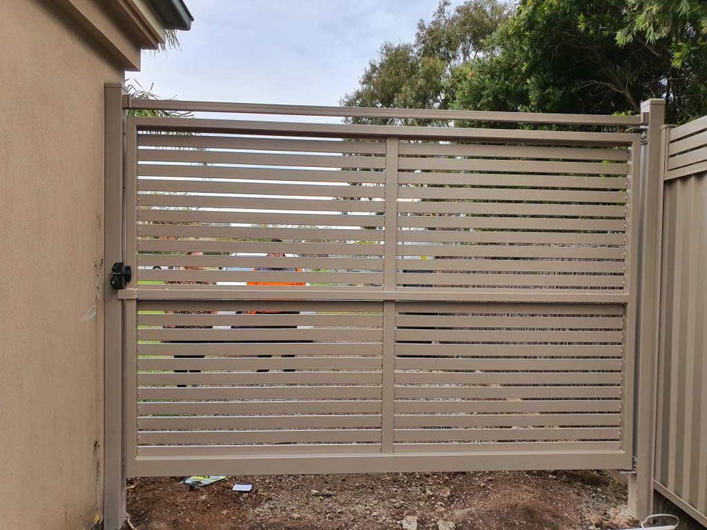Slat gate ready for automation